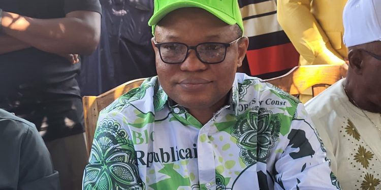Elections législatives et communales de 2026 : Charles Toko galvanise tout Albarika pour le Bloc républicain