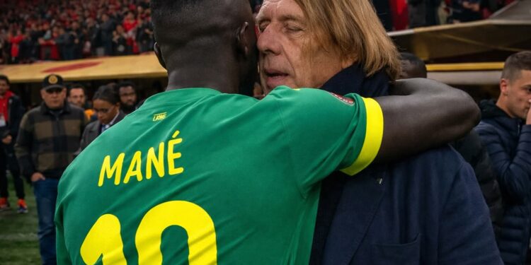 Scandale à la Caf : Claude Le Roy dribble Motsepe et Infantino sur le dossier Sénégal-Maroc