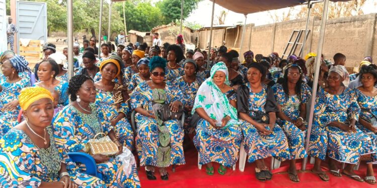 Journée internationale des droits de la femme : Les femmes battantes de Bantè affichent leur soutien au duo Wadagni-Talata