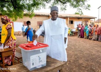 Élection présidentielle : Le ministre Bio Tchané a exercé son droit de vote