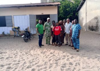 Présidentielle au Bénin : démarrage du vote à l’heure à Cotonou, mais une affluence encore timide dans plusieurs centres