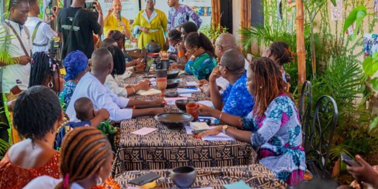 Poterie B2B Connect : Le grand saut vers le marché formel