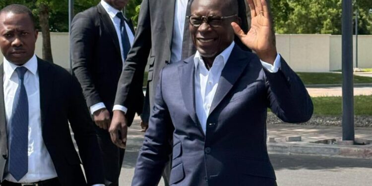 Transition démocratique au Bénin : Talon, un départ sur fond de célébration et d’émotion