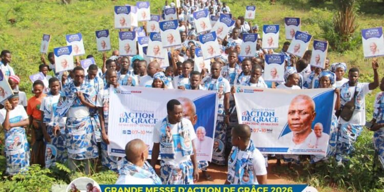 Messe d’action de grâce sur la terre sainte Mawuna à Lontonkpa : La voix retrouvée du Révérend Jean Agounkpé célébrée