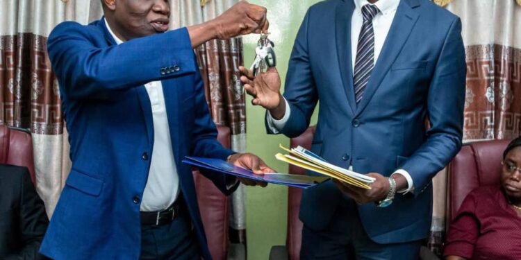Ordre des médecins du Bénin : Dr Kamel Lafia prend le bâton de commandement