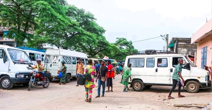 Installation des gares routières informelles à Cotonou : La mairie envisage des réformes majeures