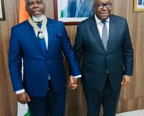 Côte d’Ivoire : Edouard Loko élevé au grade de Communicateur de l’ordre du mérite