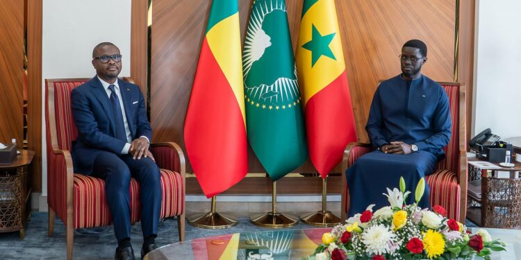 Haute Cour de justice : Dandi Gnamou et des juges en mission à la Cpi