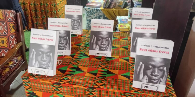 Sortie littéraire au Bénin : Ludovic Sossoumihen lance le roman « Nous étions frères »