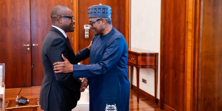 Bénin : Romuald Wadagni reçoit l’homme d’affaires nigérian Aliko Dangote