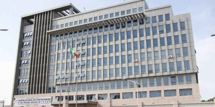 Bénin : Un dispositif pour attirer et retenir les femmes dans l&rsquo;administration