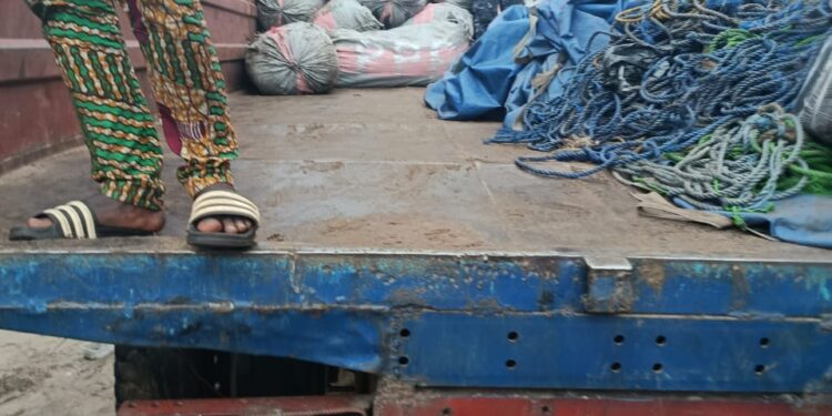 Frontière Sèmè-Kraké : Près d&rsquo;une tonne de chanvre indien et plus de 1,5 million de Naïra saisis par la police