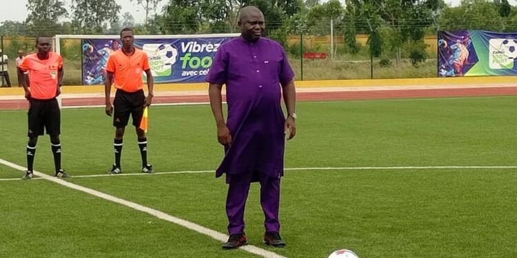 Lancement du tournoi fédérateur de Covè : Auguste Aïhunhin célèbre sa jeunesse autour du cuir-rond