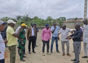 Solution contre les inondations à Abomey-Calavi : Des équipes de l’Abpc, de la Sirat et de la mairie en mission sur le terrain