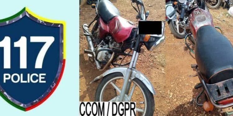 Motocyclette volée à Comè : deux suspects arrêtés à Lokossa