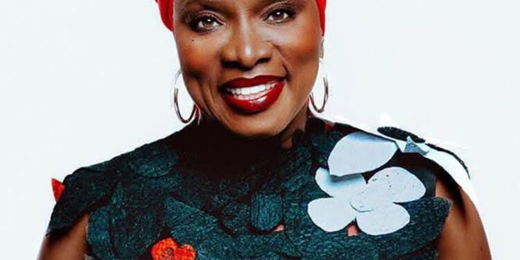 Distinction ce jour au Hollywood Walk of Fame : Angélique Kidjo entre davantage dans l&rsquo;histoire