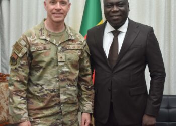 Coopération militaire Bénin-Usa : Gildas Agonkan renforce le partenariat  avec le Dakota du Nord