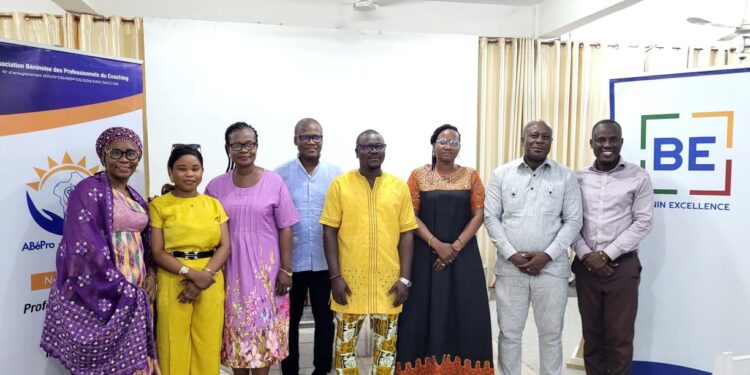 Bibliothèque Bénin excellence de Zogbadjè : L’Abépro-coaching outille 50 personnes gratuitement