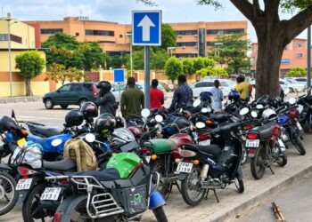 Infractions au Code de la route à Cotonou : la Police interpelle plus d’une quarantaine de motocyclistes