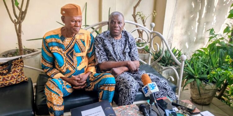 Exposition « Bénin Relevé » ou « Hommage à Patrice Talon » : L’artiste Meschac Gaba apporte des précisions sur ces œuvres