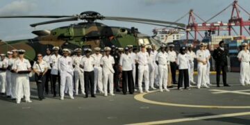 Sécurité maritime : 35 stagiaires formés à bord du Mistral à Cotonou