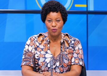 Invitée sur Canal3 Bénin : Jeanne Adanbiokou Akakpo précise le cap du gouvernement