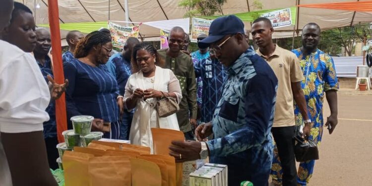 Foire départementale du “Consommons Local” : Abomey célèbre les génies  créateurs du Zou