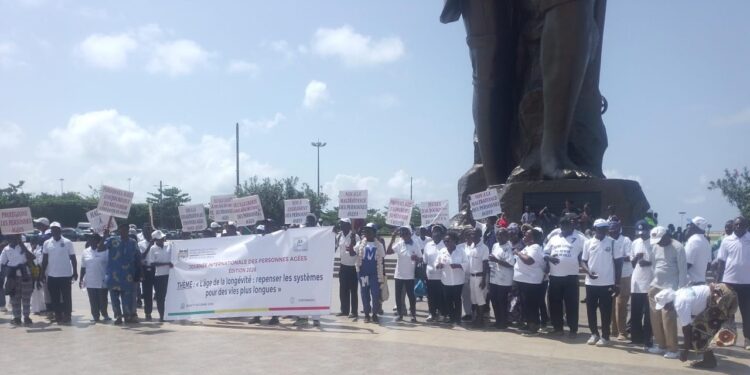 Journée internationale des personnes âgées 2026 : Une marche pour célébrer la longévité et la dignité