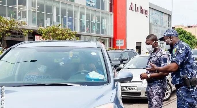 Interdiction de la mise en circulation des véhicules à vitres opaques : La répression entre dans sa phase active